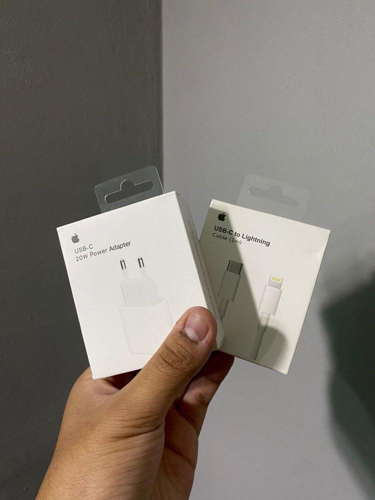 Miniatura 2 de Combo Adaptador y USB C a LIGTHNING 