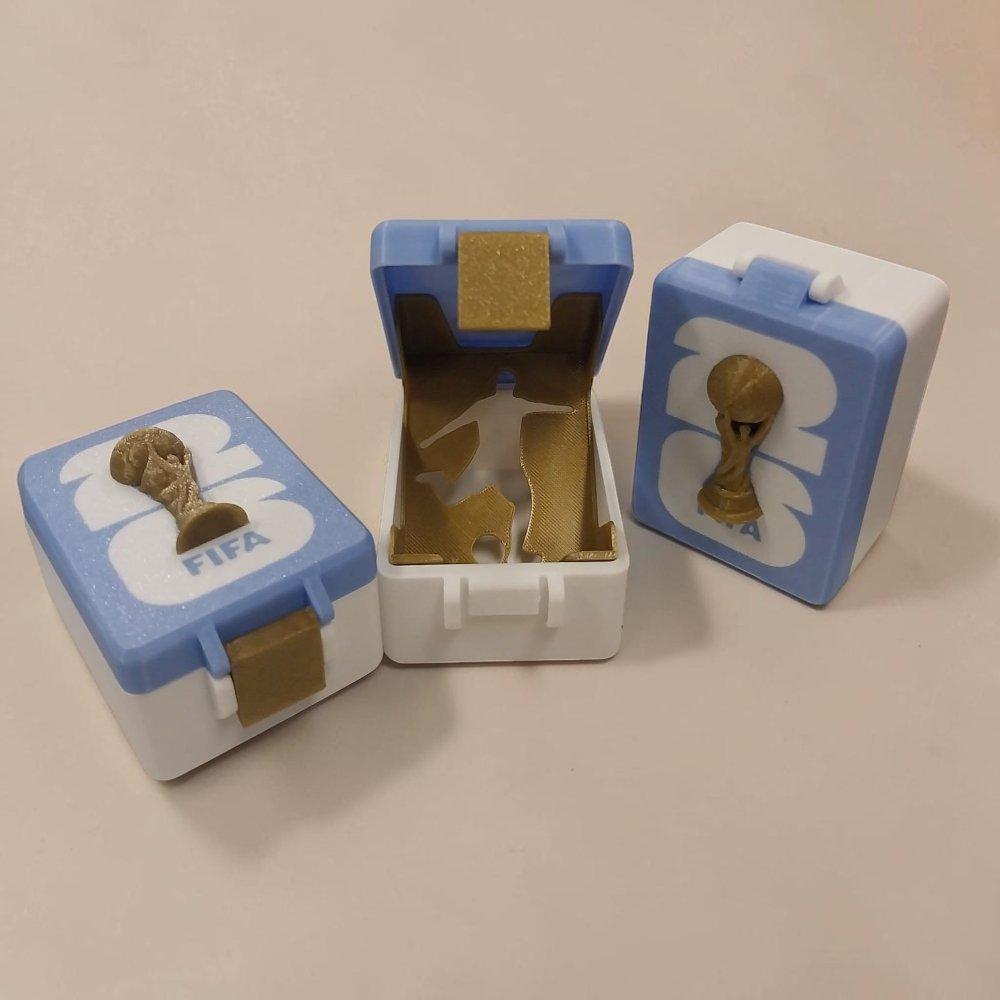 CAJA CHICA PARA FIGURITAS PANINI