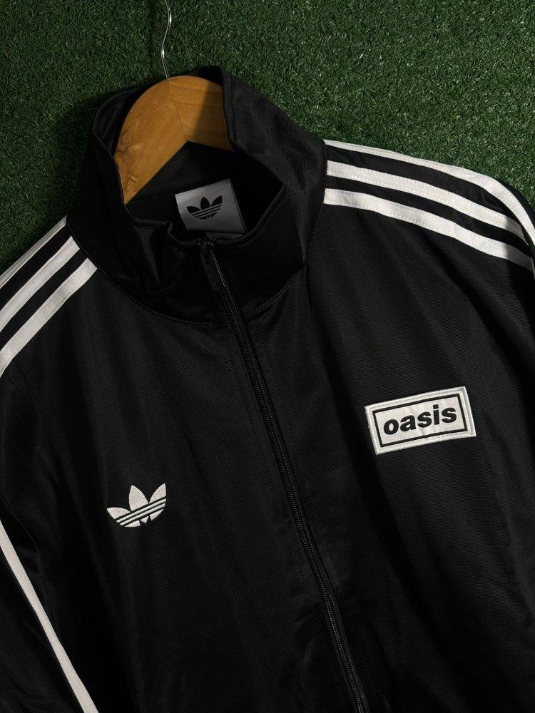 Miniatura 2 de  Oasis campera negra