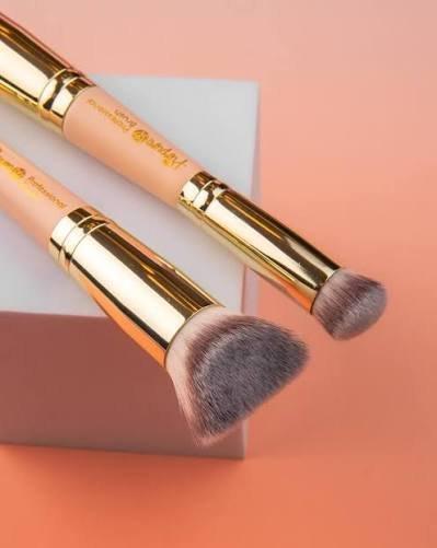 Miniatura 2 de Brocha Duo Base-Corrector - Purpure