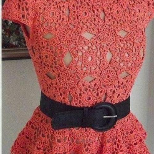 Blusa módelo Arnolis color naranja