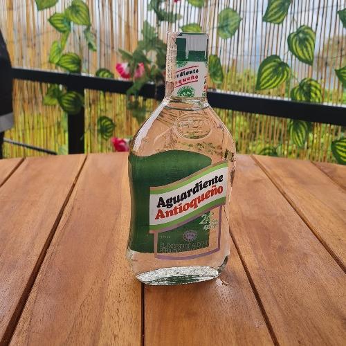 Aguardiente Antioqueño 1/2
