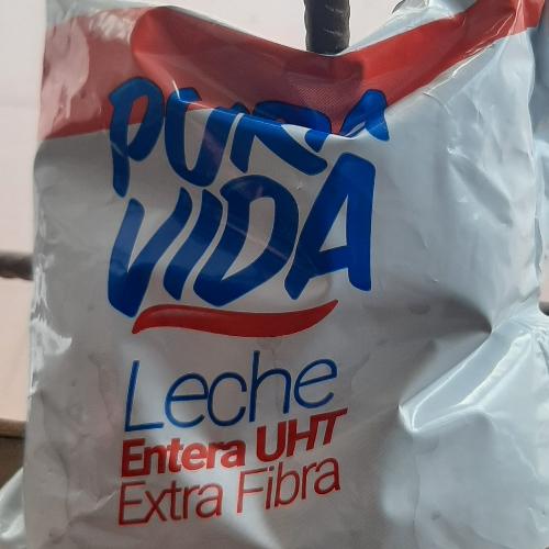 1/2 litro de leche Pura vida