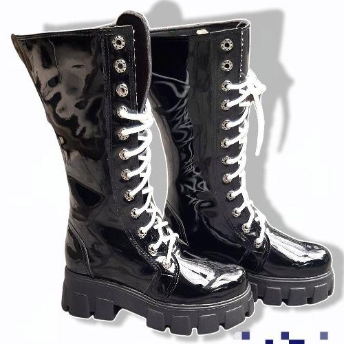 Bota 12 Ojillos Charol Negro