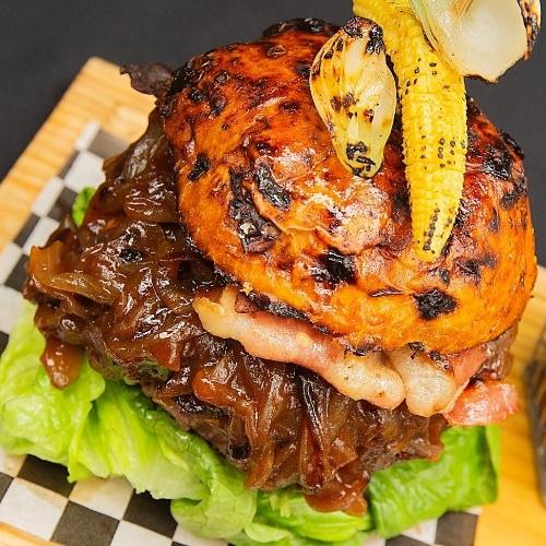 BBQ BLACK  