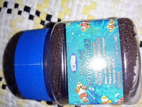 Alimento para Peces marinos con ajo 140gr en Pellets (lomas)