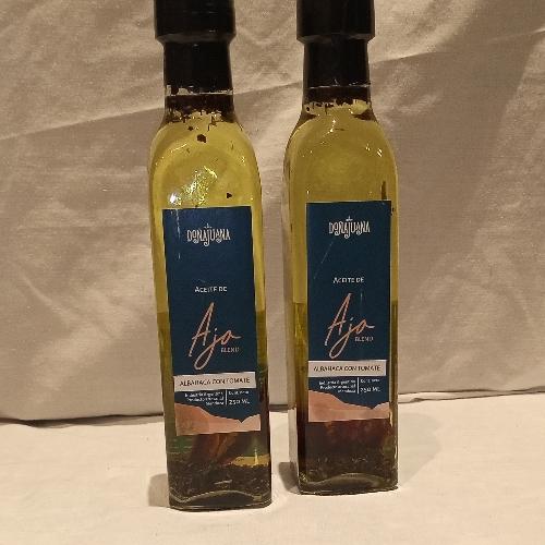 Aceite ajo -  albahaca y tomate x 250cc