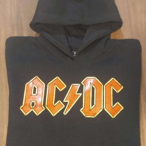 Buzo AC DC