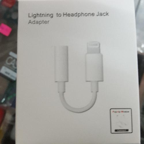 ADAPTADOR iPHONE LIGHTNING A 3.5MM
