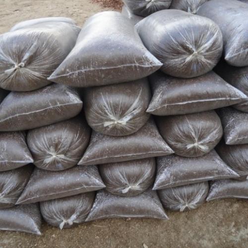 Bolsa de tierra preparada