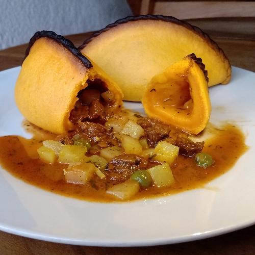 Salteña de carne picante
