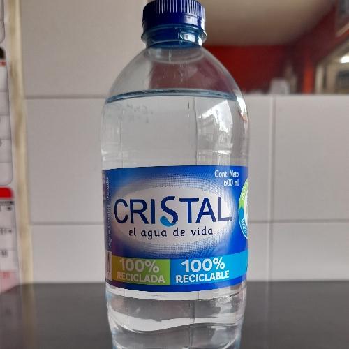 2A) Botella de agua 600 ml.