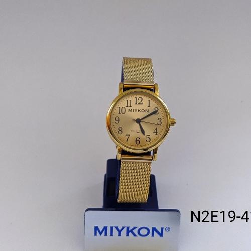 Miykon Dama Metal Dorado Fondo Dorado