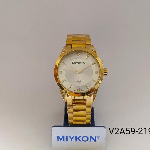 Miykon Dama Acero Dorado Fondo Blanco Sin Números