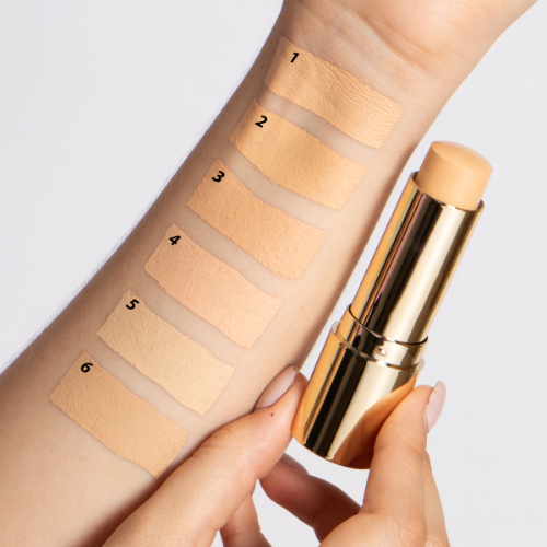 Base y corrector en barra MISS ROSE