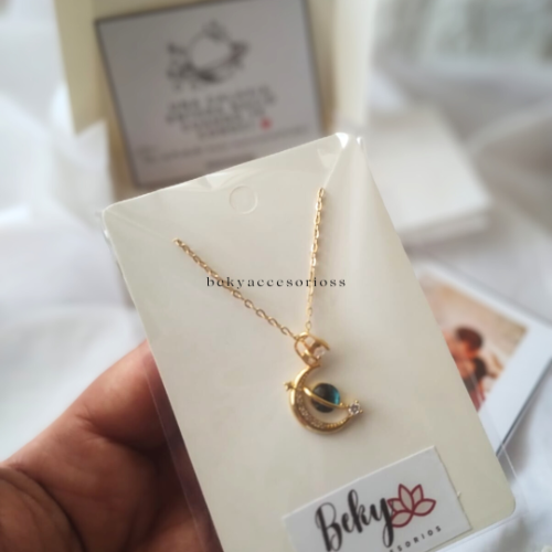 Collar saturno