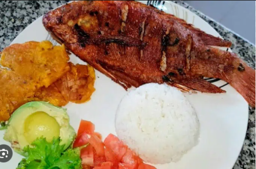 Almuerzo E. Bocachico Frito