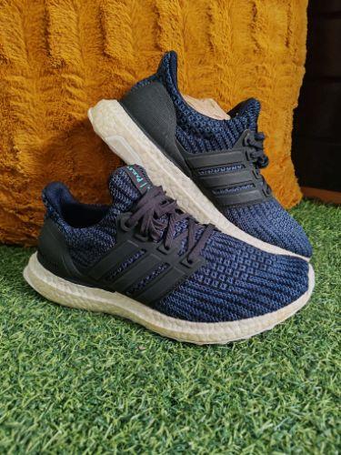 Adidas Azules suela clara