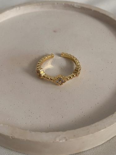 Anillo Trebol