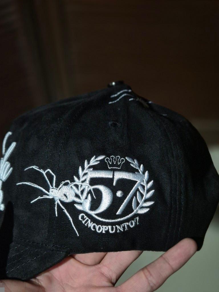 Miniatura 2 de 5.7 Hats De la nada club