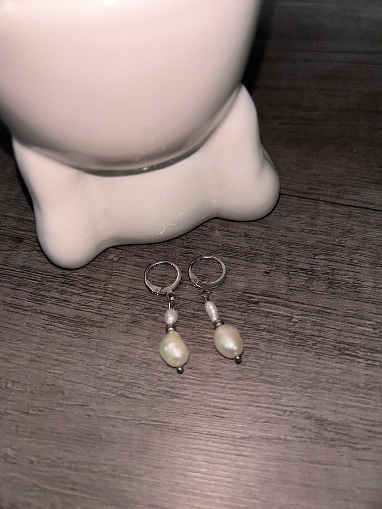 01~ Arete con perlas cultivadas