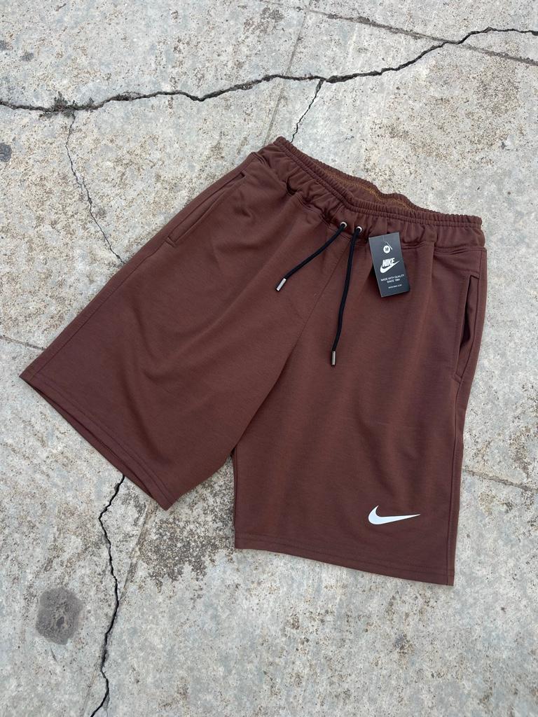 BERMUDAS NIKE.