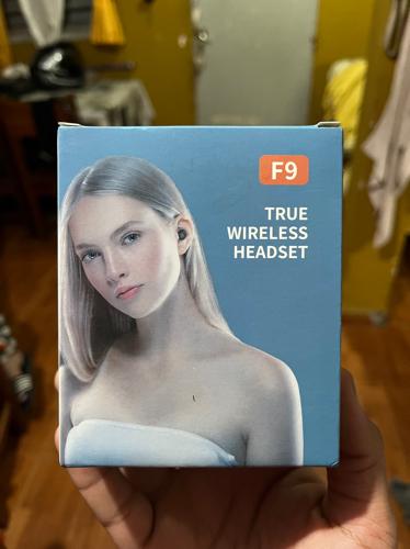 Auriculares F-9