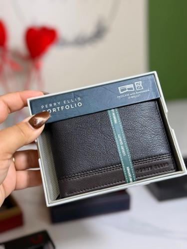 Billetera Perry Ellis