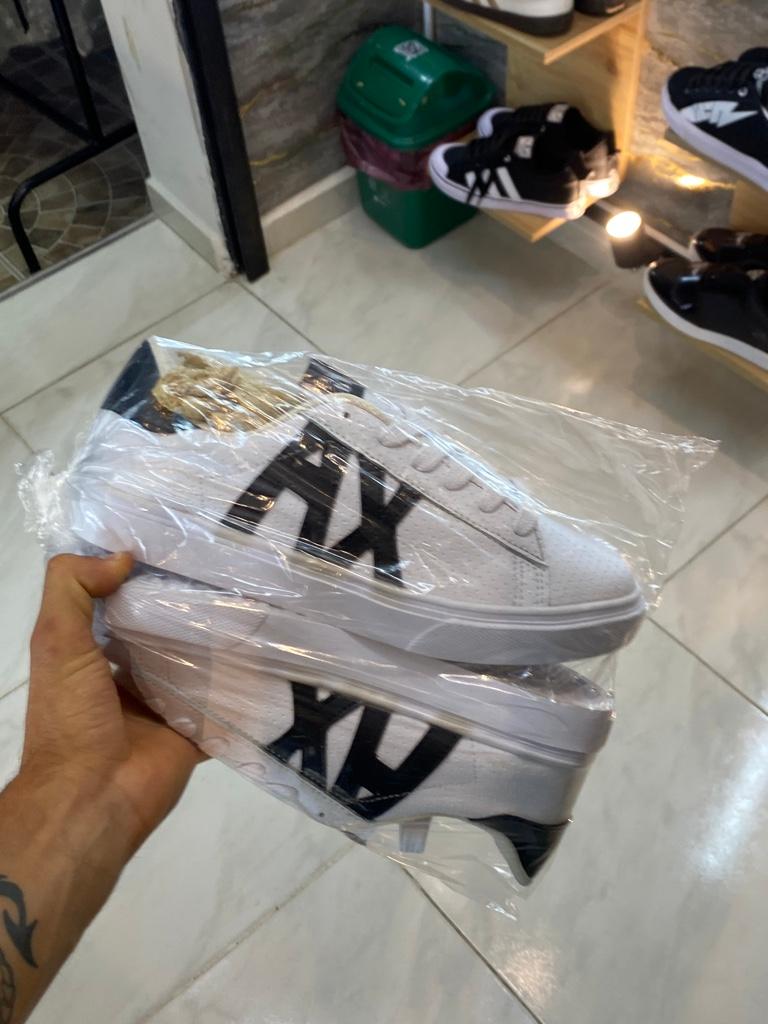 Armani con detalles