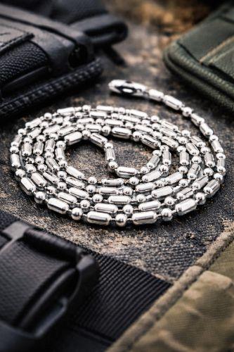 Cadena Bambú estilo militar