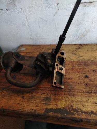 Bomba de aceite de cavalier motor 2.2 tapa lisa original usados