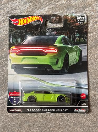 ‘20 Dodge Charger Hellcat