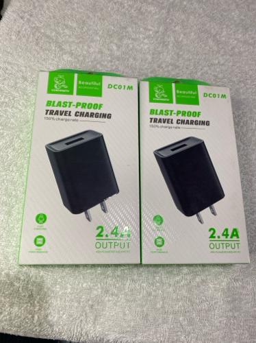 Adaptador Carty/ VDenmenv USB 2.4A