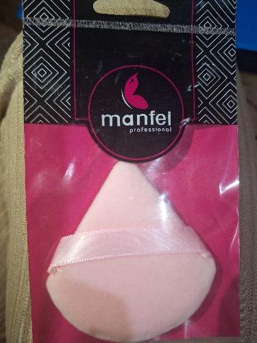 Borla triangular de maquillaje Manfei
