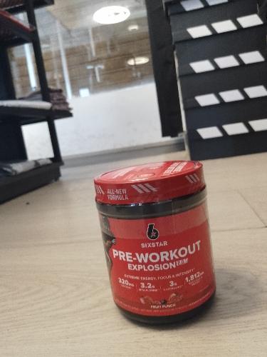 6 SIXTAR PRE- WORKOUT