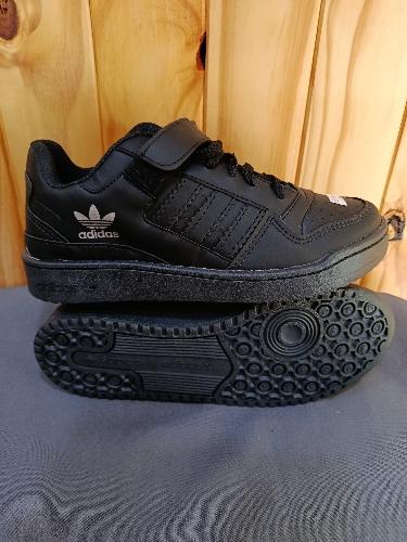 Adidas 39/40