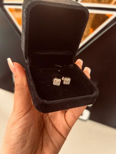 Aretes cuadrados laminado oro 14k