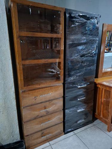 Cajonera con Estante