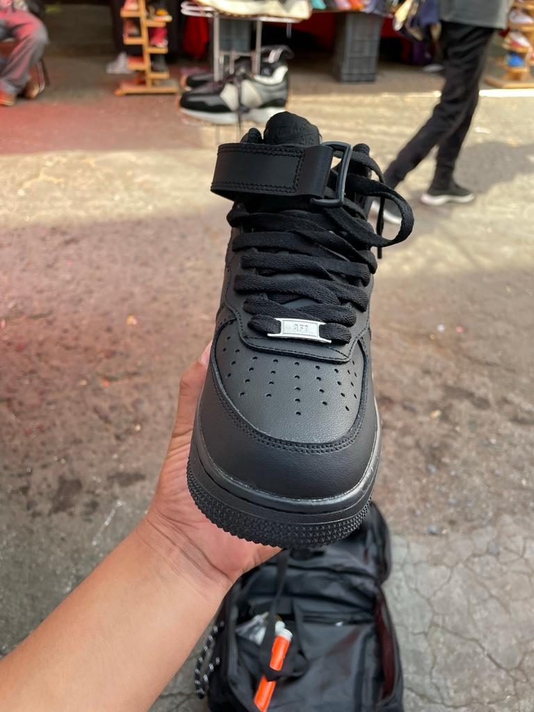 Miniatura 2 de 🔥AF1 bota negro🔥