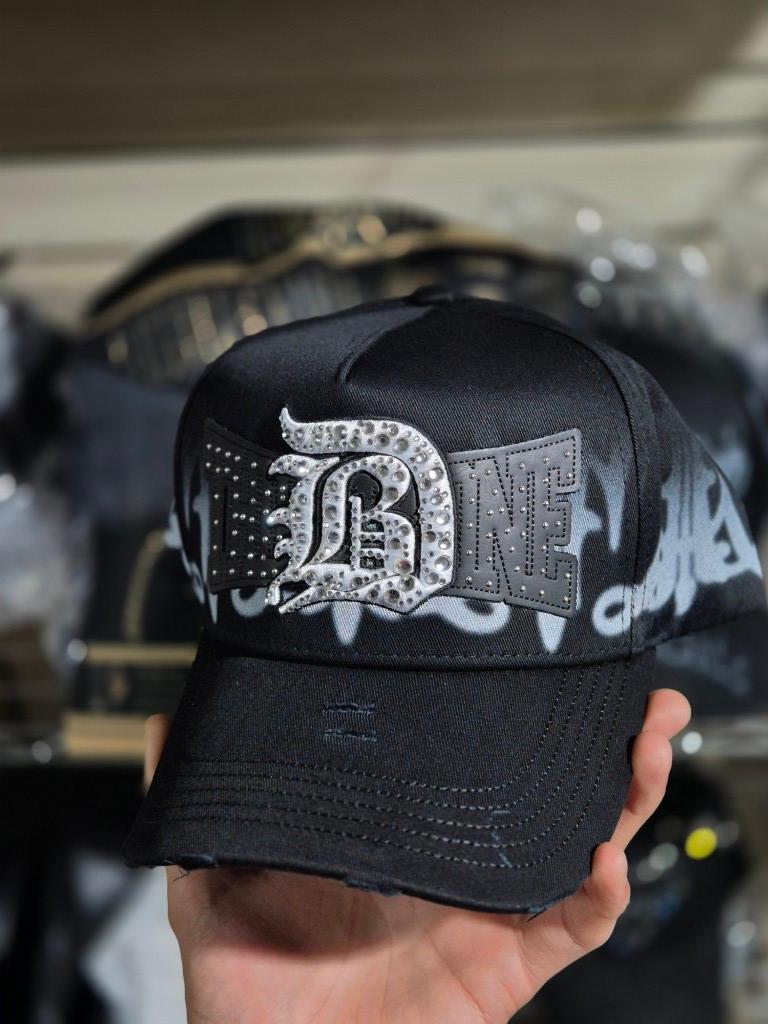 31 Hats x Benavidez DB31