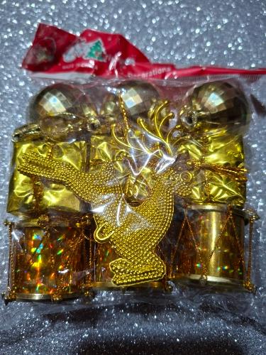 Adorno de navidad surtido esferas tambores regalo y reno