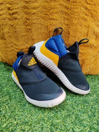 Adidas Azules de Meter Talla 28, 16.5CM
