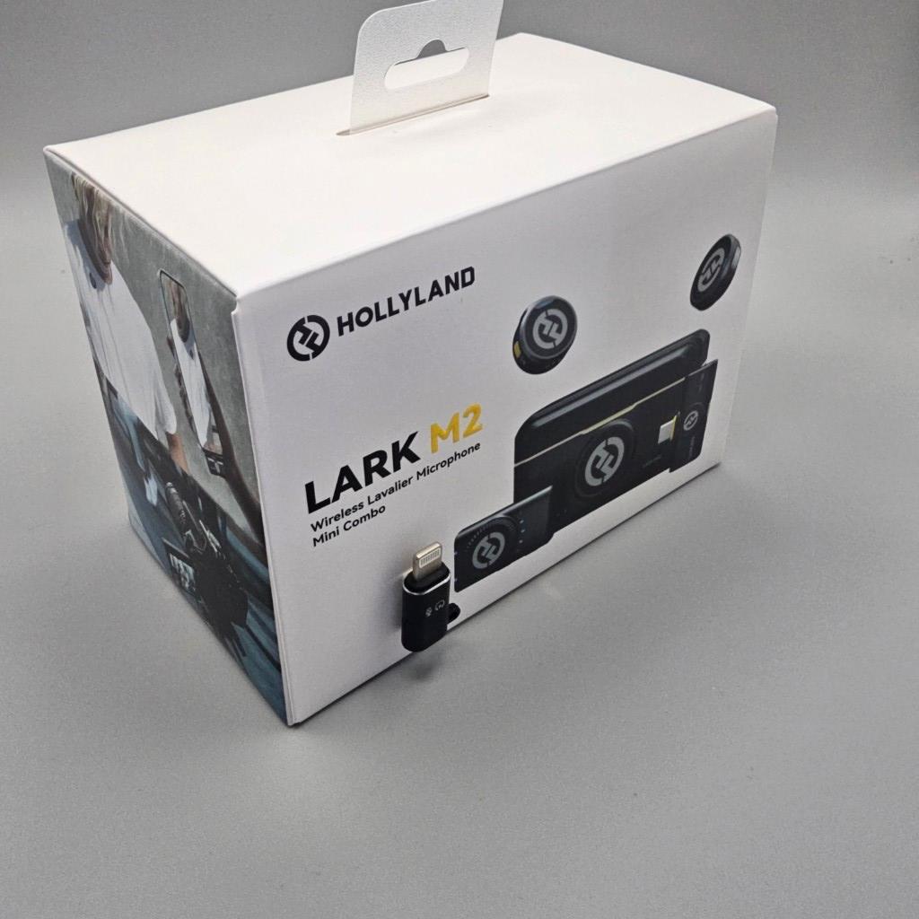 Miniatura 2 de Hollyland Lark M2  Micrófono inalámbrico Hollyland Lark M2 para iPhone/Cámara/Android/PC, Audio de alta fidelidad 48kHz/24-bit, Alcance de 300m, Cancelación de ruido, 40h de uso, YouTube, Vlog, Transmisión