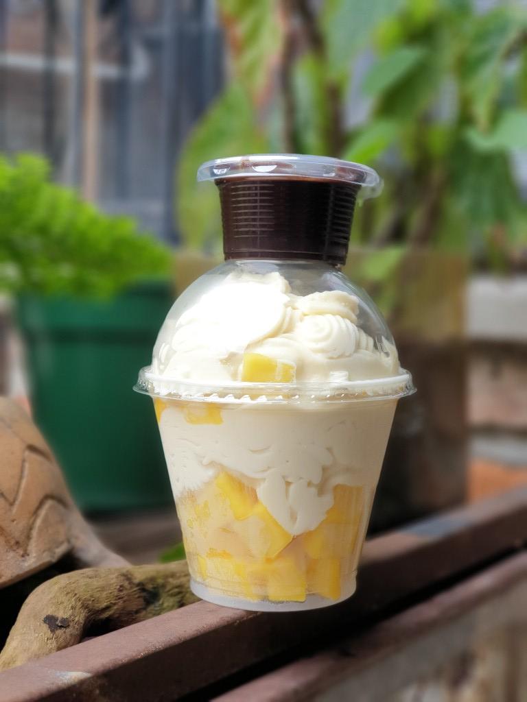 Mango con Crema e Leches + Ganache de Chocolate