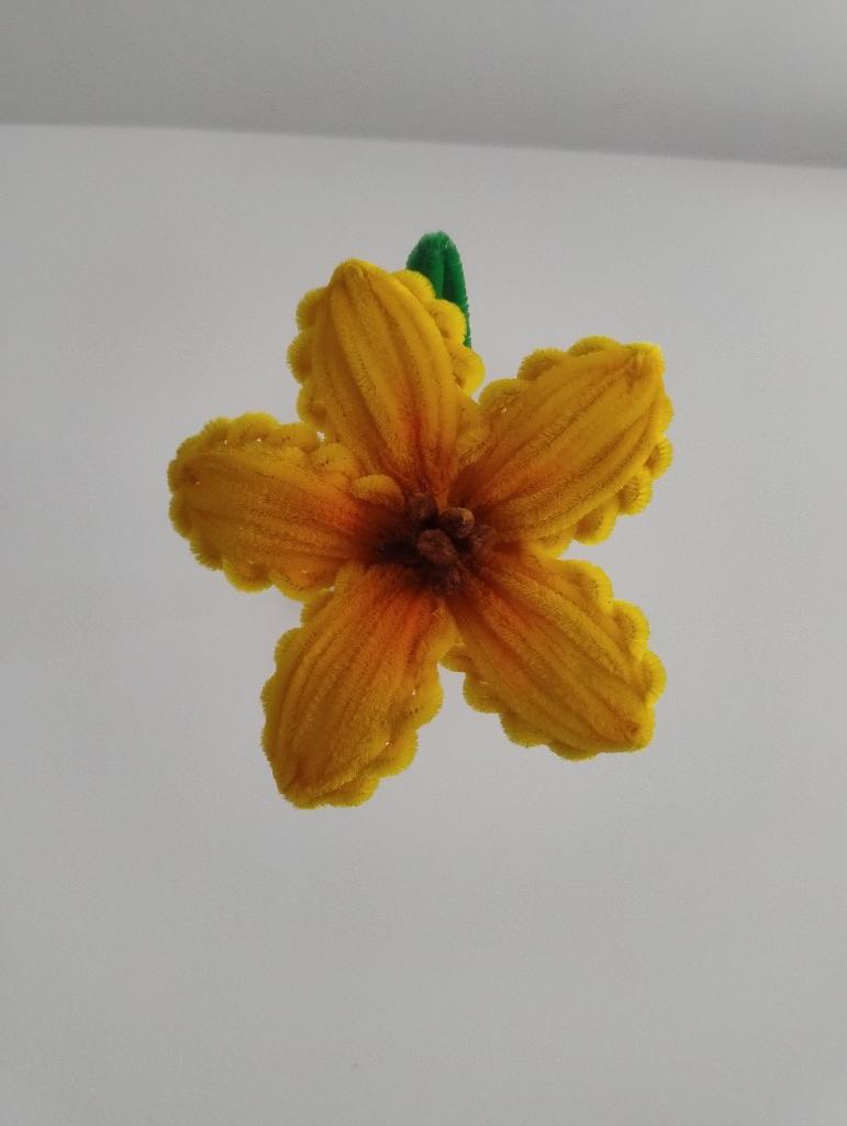 Miniatura 3 de Lirio Crespo
