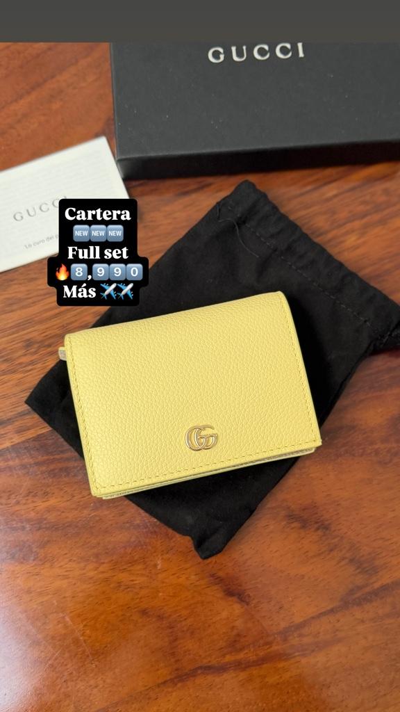 Cartera gg amarilla