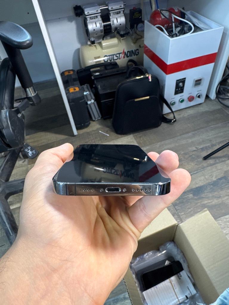 Miniatura 3 de iPhone 13 Pro 256 GB 78% GRAPHITE