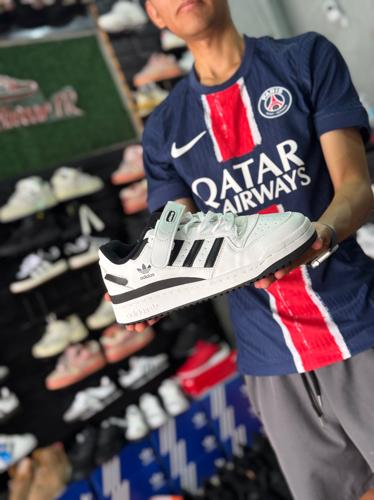 Adidas Forum