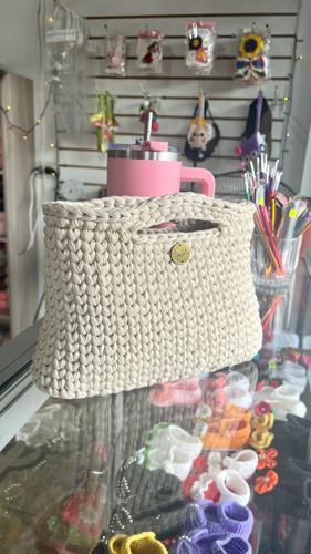 Cartera de mano.