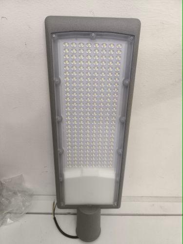 Alumbrado público 200w